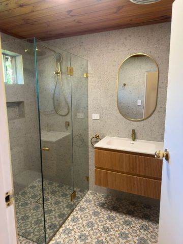 Spacious 4-Bedroom Gem in the Matthew Pearce Catchment! - Photo 3