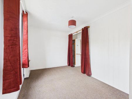 2 bedroom townhouse to rent - Photo 3