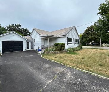 For Lease - 121 Cumberland Street, Barrie, Ontario - Photo 1