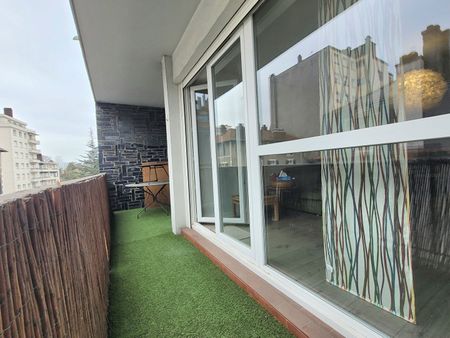 LOCATION PAU - Appartement T4 de 76 m² dans une résidence calme avec balcon et garage - Photo 5