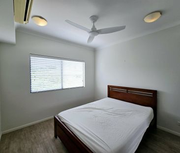 FRESH AND MODERN – FURNISHED - Photo 2