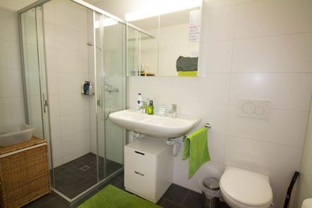 Top moderne 2½-Zimmerwohnung an zentraler Lage - Photo 4