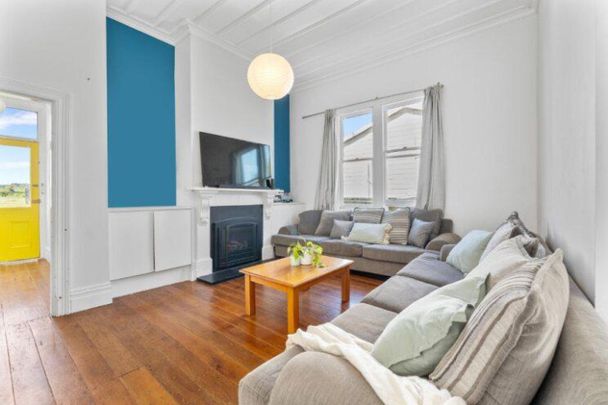 Updated three-bedroom home - Photo 1