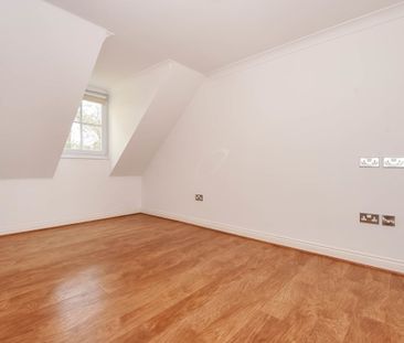 4 bedroom detached house to rent - Photo 6