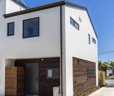 Modern Comfort and Convenience - Photo 1