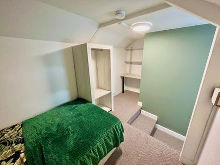 4 bedroom private hall to rent - Photo 3