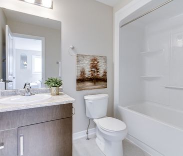 For Lease - 28 Wilkerson Street, Thorold, Ontario - Photo 2