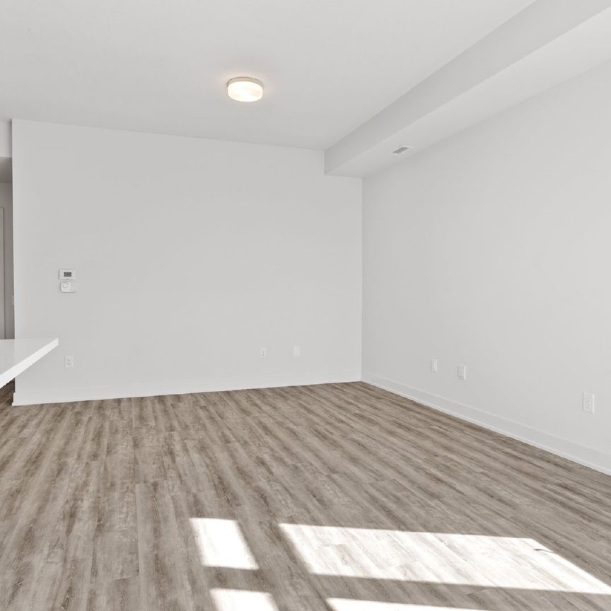 3 Bedale Drive - 204 - Photo 1