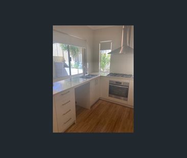 Three bedroom home in Beldon - Photo 4