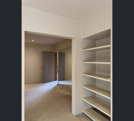 1 Cosham St, Brighton, Vic 3186 - Photo 3
