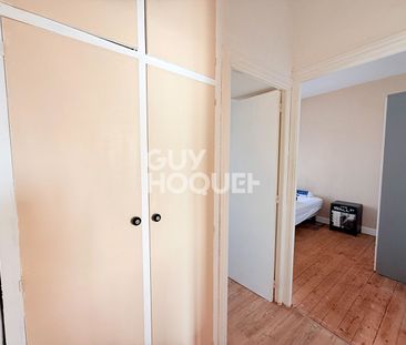 Location Appartement 2 pièces 51m² - Photo 4