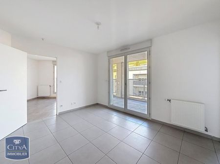 Location Appartement 2 pièces 43m² VILLEURBANNE 69100 - Photo 2