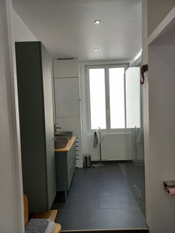 Location Appartement 2 pièces 67m² VICHY 03200 - Photo 2