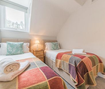 3 bedroom apartment to rent - Photo 6