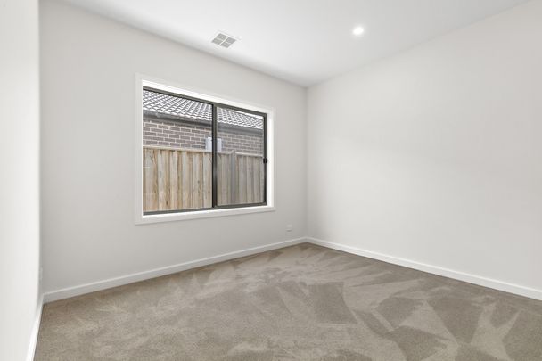 Spacious and Modern 4-Bedroom Home in Donnybrook - Photo 1