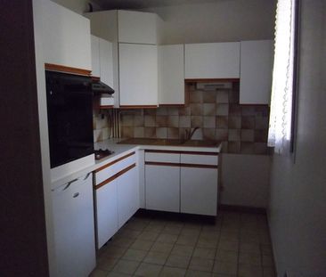 Location Appartement 1 pièce 28m² - Photo 3