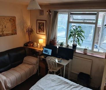 Room in a Shared House, The Vale, W3 - Photo 3