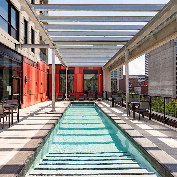 1445 rue Clark, Montréal, QC - Photo 1