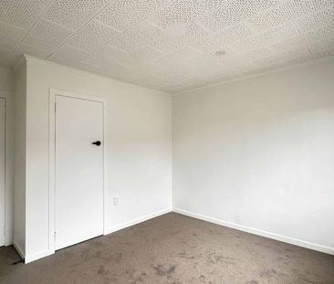 76 Old Wairoa Road, Papakura – 4 Bedroom Home - Photo 1