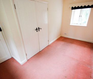 Tytherington, Wotton-under-Edge, Gloucestershire, GL12 8PY - Photo 3