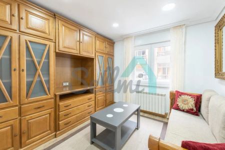 Alquiler de piso en Calle José Echegaray - Photo 3