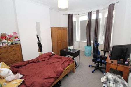 5 bedroom house to rent - Photo 4