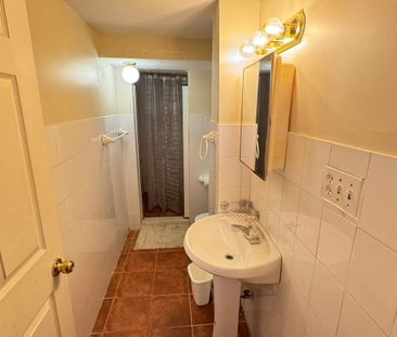 For Lease - 316 Valleymede Drive Unit# Basement, Richmond Hill, Ont... - Photo 6