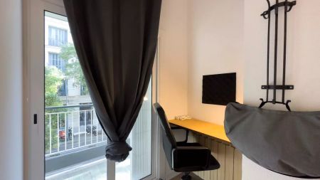 Room in a shared 7-bedroom apartment for rent in Sant Antoni - Foto 3