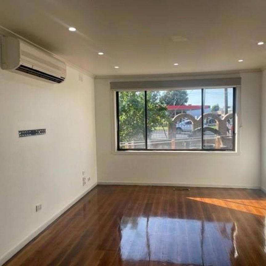 WALKING DISTANCE TO TRAIN STAITION - Photo 1