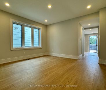 Townhouse For Lease | C8131172 - Photo 4