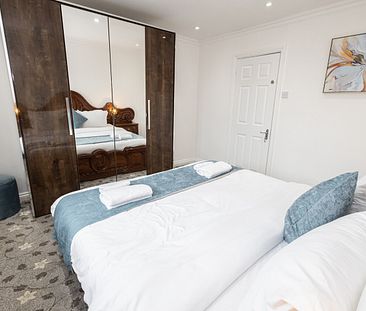 3 Bed Semi-Detached House, Maine Road, M14 - Photo 6