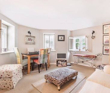 Fair Hill Godaming, Surrey - 1 bedroomProperty for lettings - Seymours - Photo 2