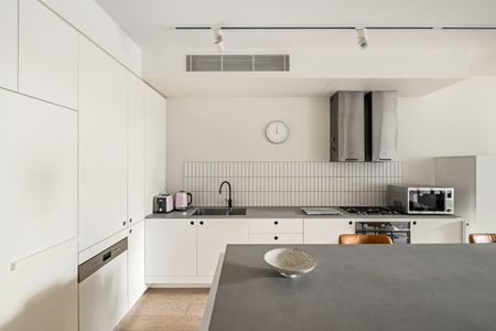 AG02/810 Elizabeth Street, Waterloo NSW 2017 - Apartment For Rent | Domain - Photo 2