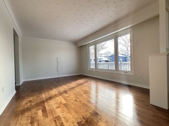 For Lease - 7109 Jill Drive Unit# UPPER, Niagara Falls, Ontario - Photo 1