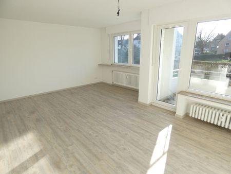 Wunderbare 2-Zimmer-Wohnung mit Balkon – wird demnächst komplett modernisiert - Foto 3