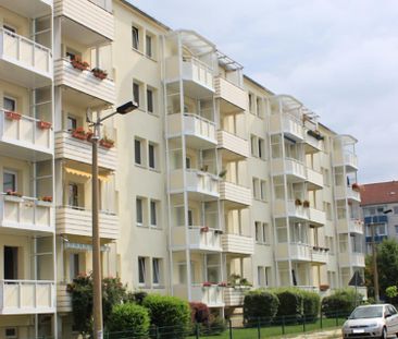 Einzug ab 01.12.2025 möglich. 3-Raumwohnung im Zentrum - Foto 1
