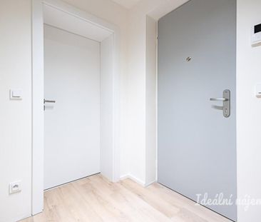 Pronájem bytuRenting an apartment 1+kk, 29 m2 - Photo 2