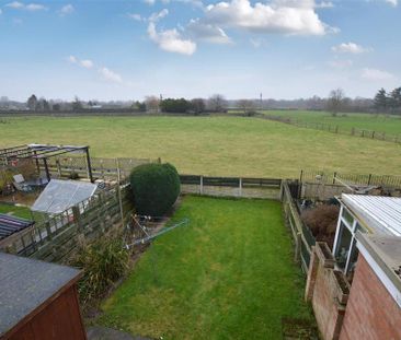 2 bedroom semi-detached house to rent - Photo 6