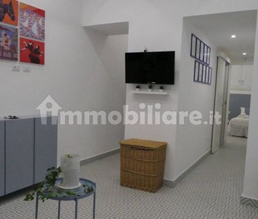 Trilocale via Camillo Benso di Cavour 17, Centro, Castellammare di ... - Foto 1