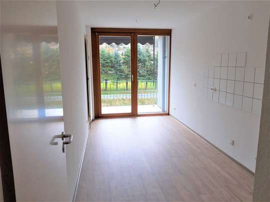 ***Hübsche 2-RW mit Balkon und herrlichem Ausblick*** - Foto 1