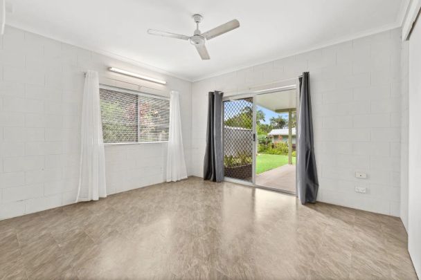 90 Petersen Street, Freshwater. - Photo 1