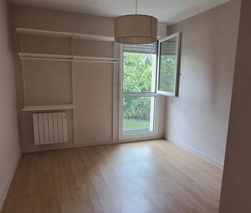 Location Appartement 2 pièces 49m² ST JEAN LE BLANC 45650 - Photo 3
