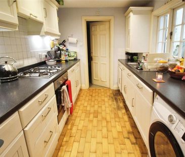 1 bedroom flat to rent - Photo 6