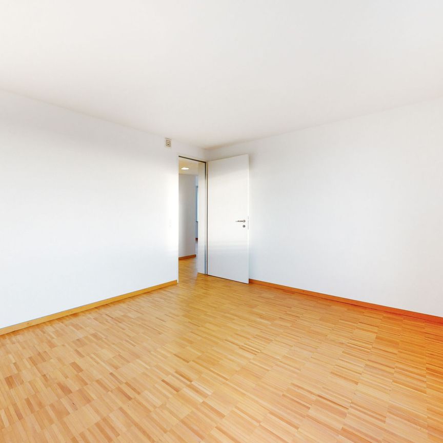 Wunderschöne Wohnung im Zentrum von Dübendorf - Photo 1