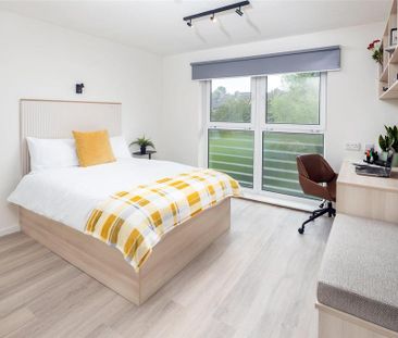 1 bedroom in a flat share to rent - Photo 1