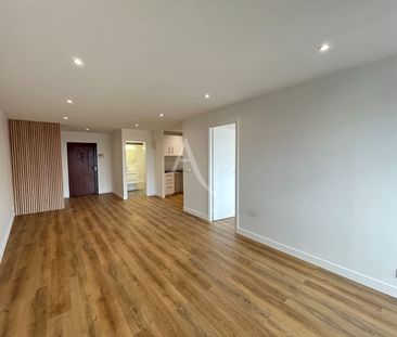 Location Appartement 2 pièces 54m² - Photo 2