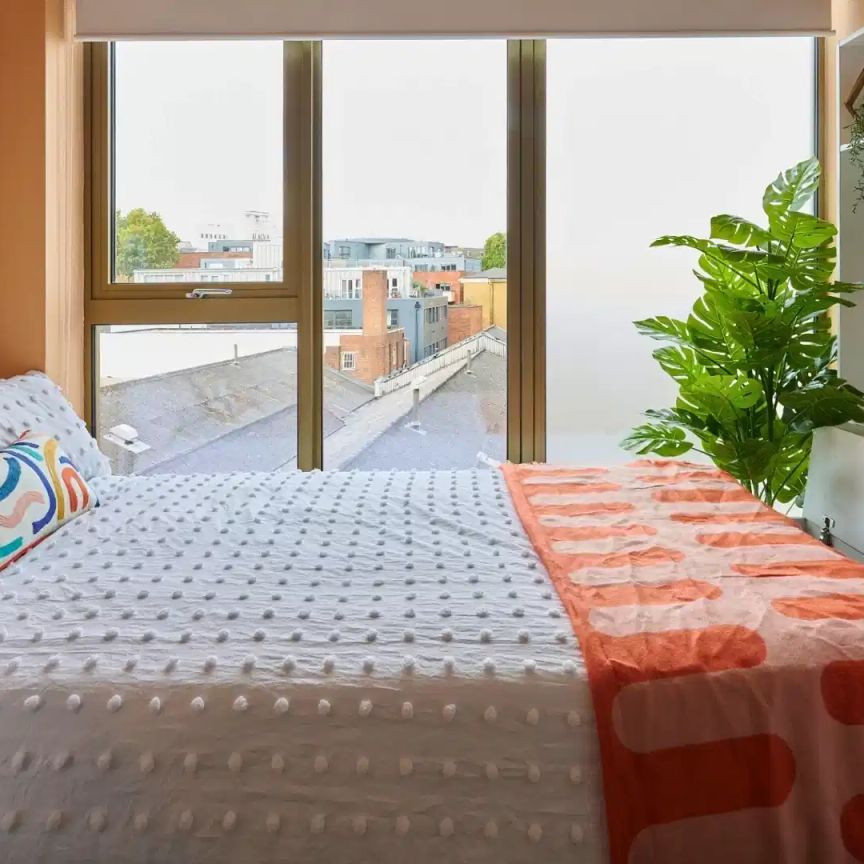 Silver Studio - Photo 1