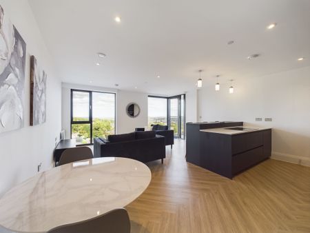 2 bedroom Apartment to rent - Photo 3