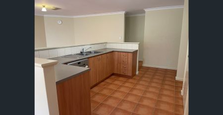 Large Family Home In A Great Location - Photo 4