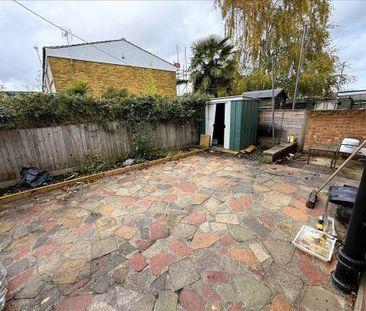 2 bedroom maisonette to rent - Photo 6